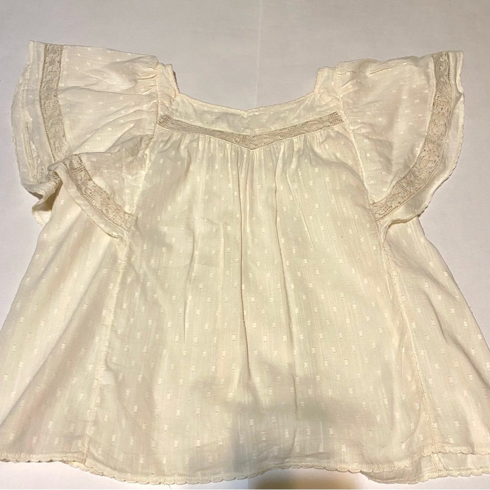 Cream Flutter Sleeve Vintage Blouse - Picture 8 of 8